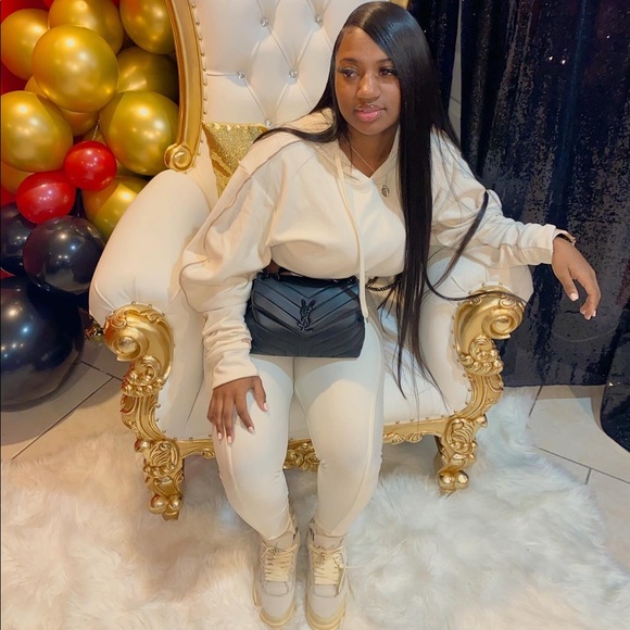 Meet your Posher, Jadai - Picture 1 of 1